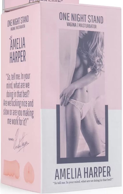 Amelia Harper - Realistisen vaginamasturbaattorin pakkaus.